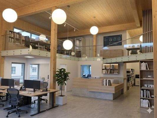 6 K640_Bild EG mit Empore.JPG