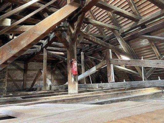 Dachgeschoss vor Sanierungsbeginn