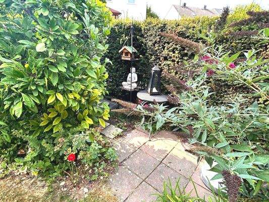 lauschiges Plätzchen im Garten