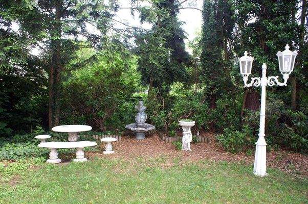 Parkgrundstück hinterer Teil.JPG