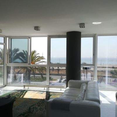 Wohnzimmer mit Ausblick