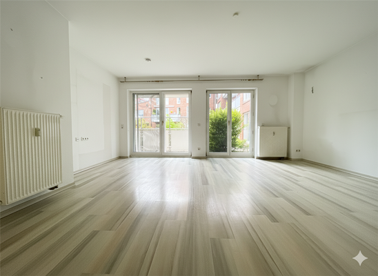 Wohn- Esszimmer Blick Richtung Terrasse