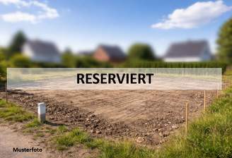 Musterfoto Grundstück reserviert