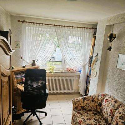 Arbeitszimmer EG Bild 2 