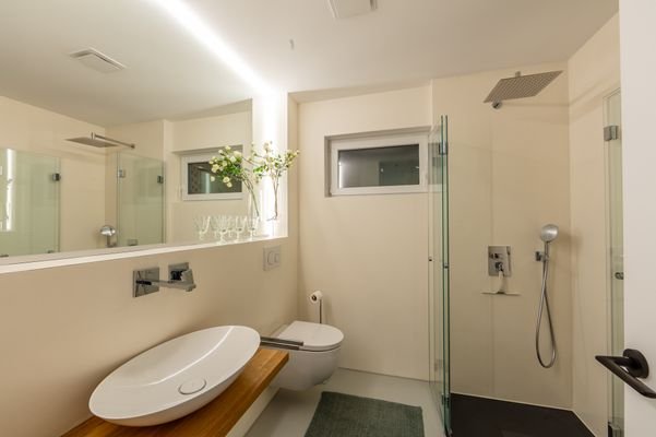 Bad Einliegerwohnung.jpg