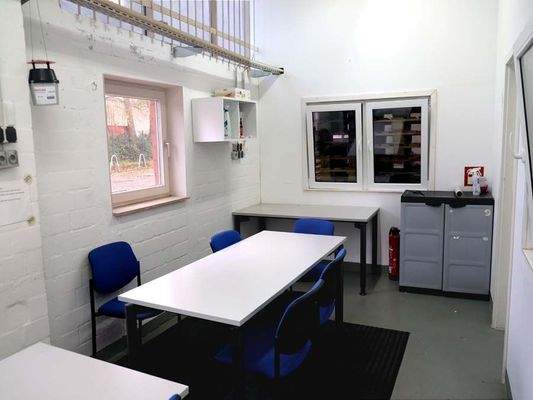 Meisterbüro / Lager