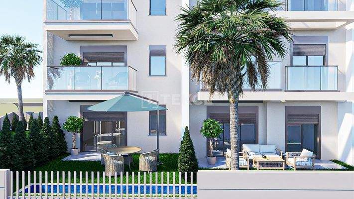 Flats in a Project with a Pool Near the Airport in Antalya