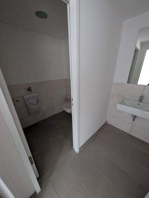 PXL_20250305_084403819