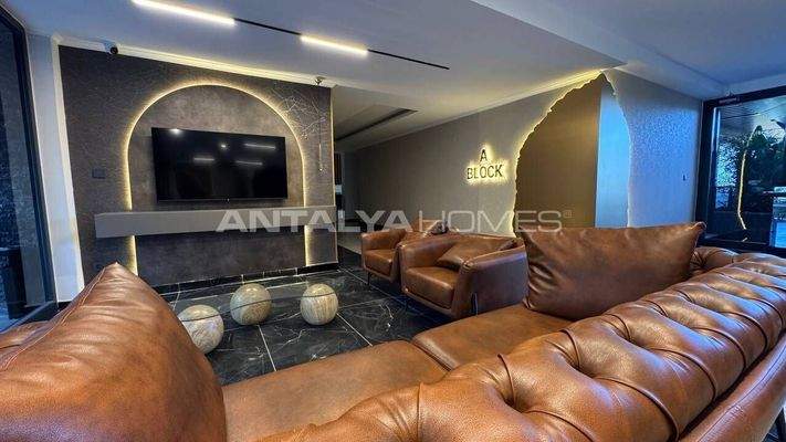 Properties within Walking Distance of Beach in Alanya