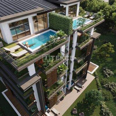 Apartments for Investment in Kartepe with Forest Views