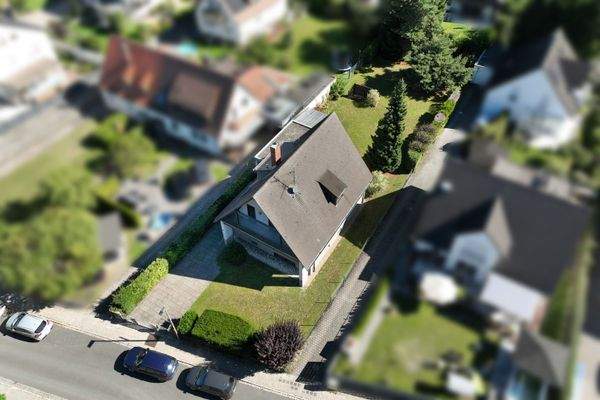 Luftbild - Straßenseite