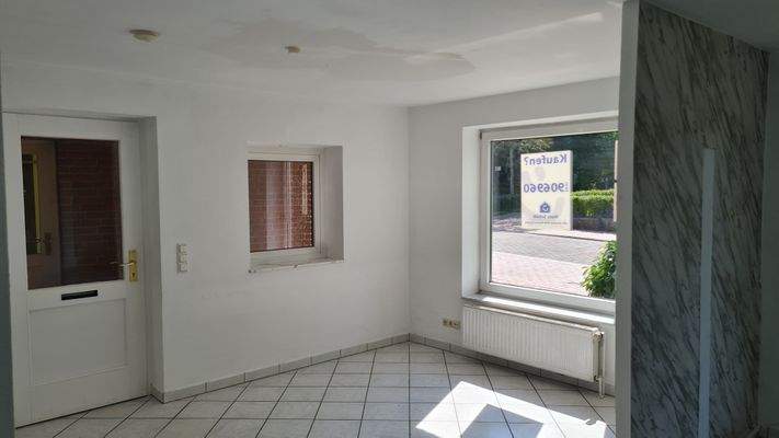 Blick zum Eingangsbereich 