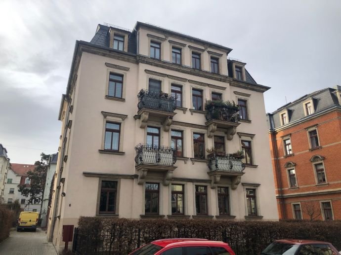 Hübsche 3 Zimmer-Wohnung mit Balkon in Dresden-Löbtau