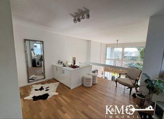 Ankleidebereich mit Einbauschränken