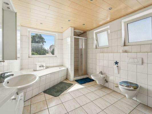 Badezimmer Obergeschoss