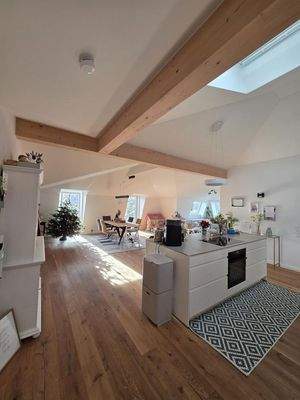 Wohn-/Essbereich mit Küche