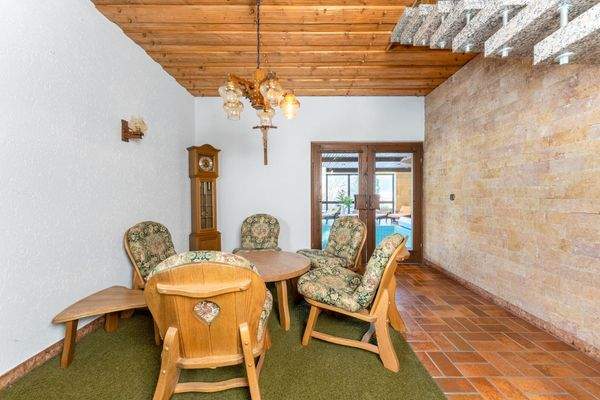 Eingangsbereich Pool (KG)