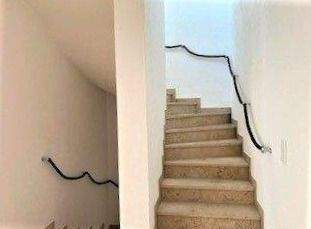 Treppenhaus mit Juramarmor.jpg