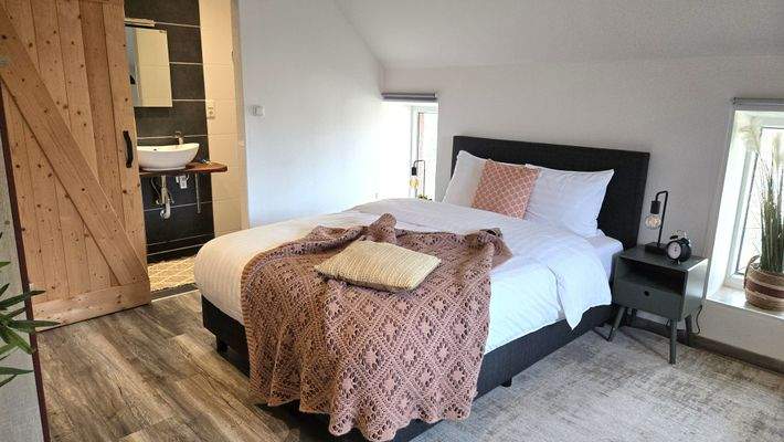 Ferienwohnung mit Bad und Kochnische