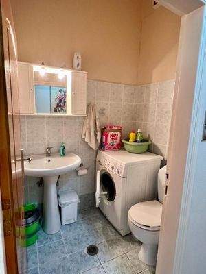 Kreta, Neapoli: Stadthaus mit Garten und Terrasse zu verkaufen