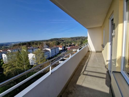 Sonnenbalkon mit Platz