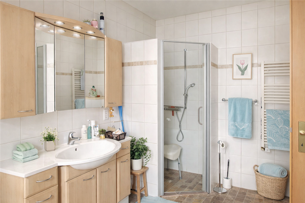 Badezimmer EG - virtually staged