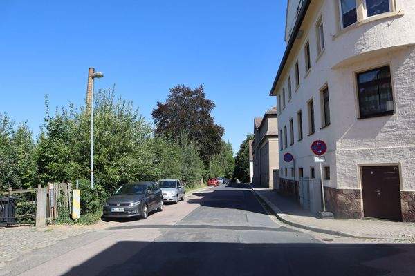 Erschließungsstraße - August-Bebel-Straße