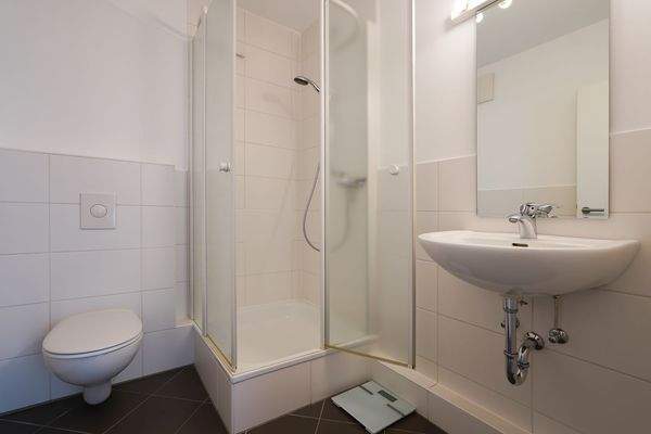 Zweites Badezimmer OG