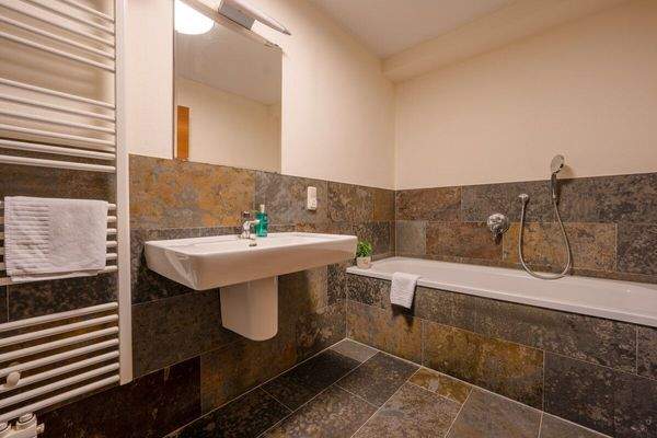 20251013-DSC07261-HDR-SJ Photography (Selina Jakob)