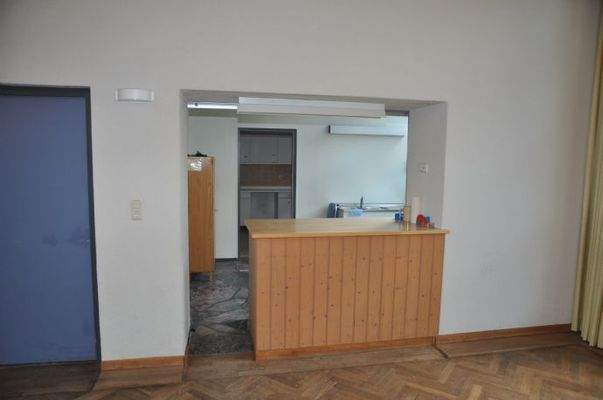 Theke zum Saal