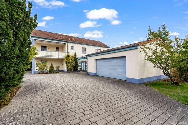 Zufahrt_Eingangsbereich