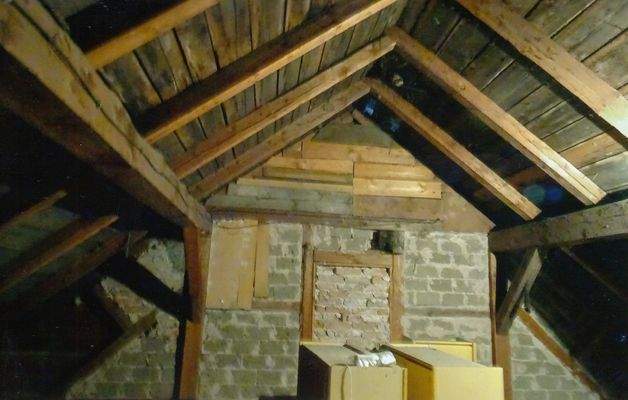 Dachboden ausbaufähig