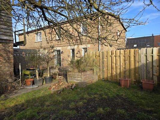 Haus-Ansicht von hinten