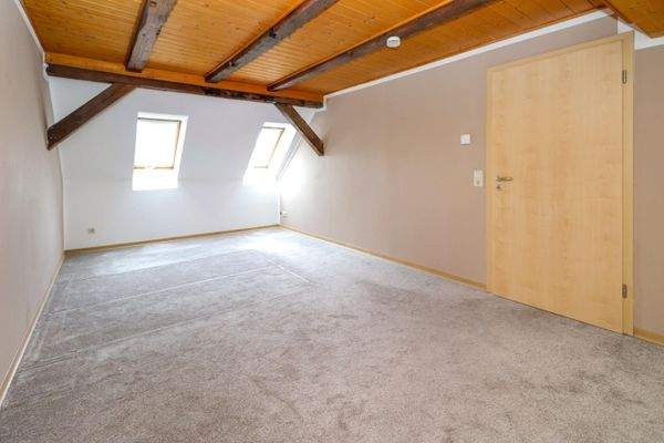 Schlafzimmer DG WE 5