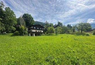 Ansicht beider Häuser vom Grundstücksrand