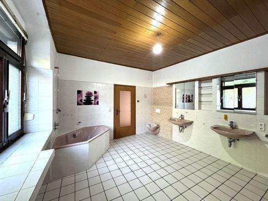 Badezimmer Whg. 2 1. OG