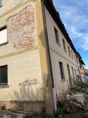 Fassade muss noch gemacht werden 