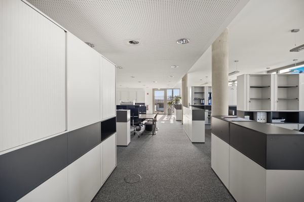 2025-04 Fotos Innen 1. OG  (14).jpg