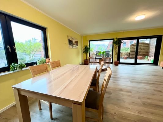 Wohn- und Esszimmer