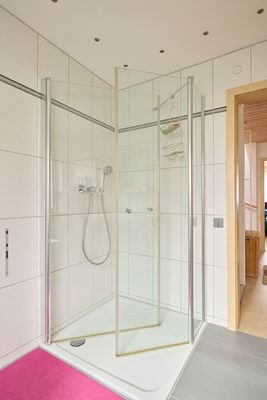 Blick zur Dusche