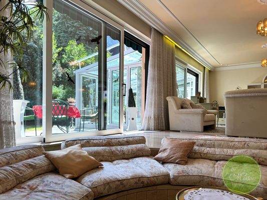 Splitlevel Kaminlounge