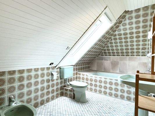 Badezimmer Dachgeschoss
