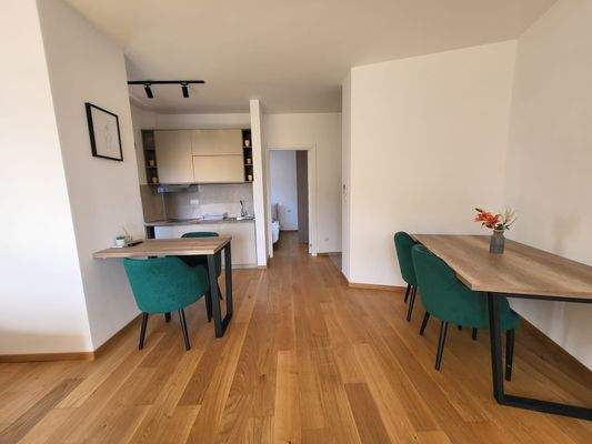 WhatsApp Image 2024-03-14 at 9.34.29 AM (1).jpeg