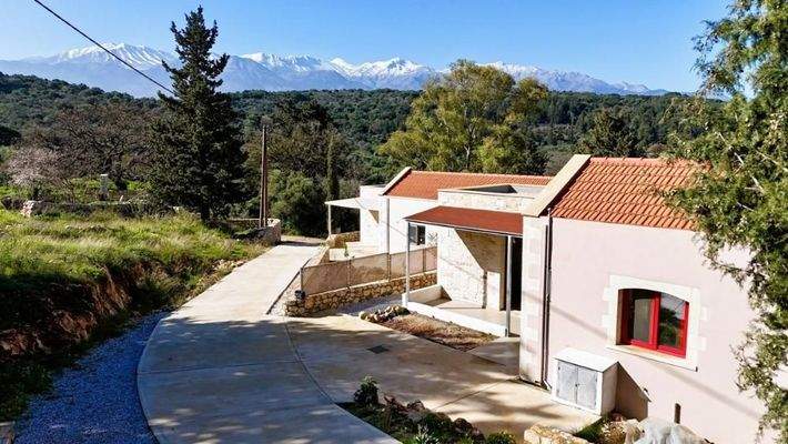 MIT VIDEO: Kreta – Klassische Steinvilla mit modernem Komfort in Vamos