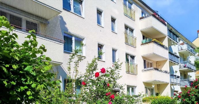 IM ALLEINAUFTRAG:Sehr schöne helle  Wohnung in guter, ruhiger Lage in Berlin Spandau