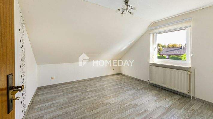 1. OG Schlafzimmer 1