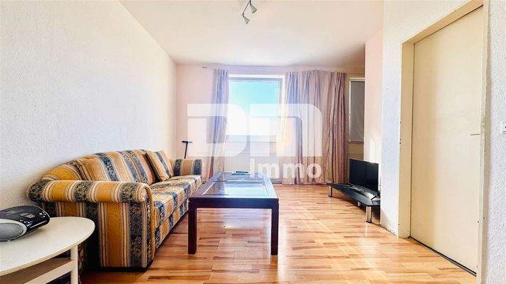 WE2 Wohn / Schlafbereich / Offene Küche mit Zeile