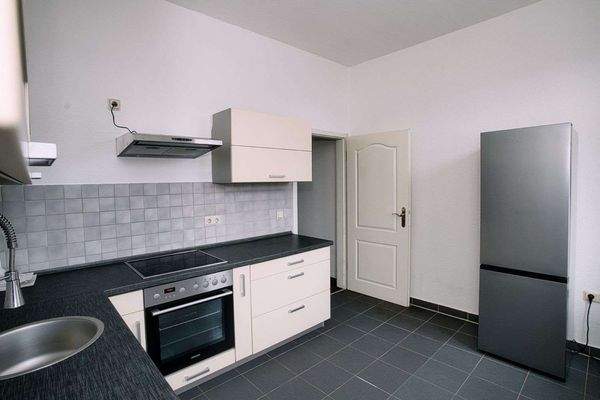 Küche mit Einbauküch