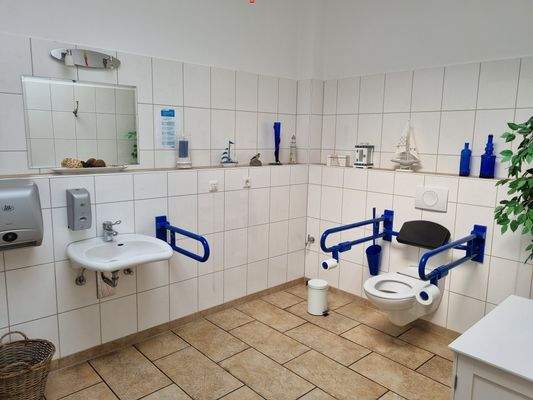 Behindertengerechtes Gäste-WC