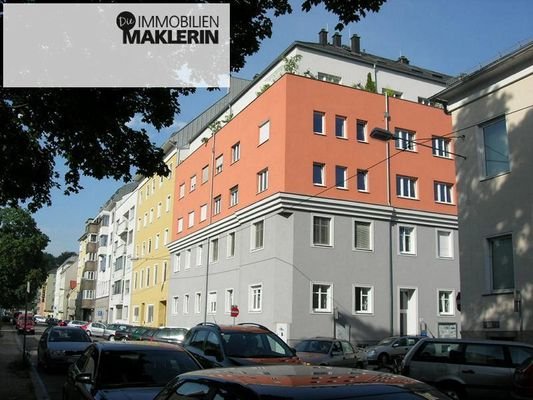 Tegetthoffstraße 44 - Ecke Weingartshofstraße 18